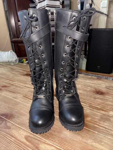 Milwaukee women size 8 - size,